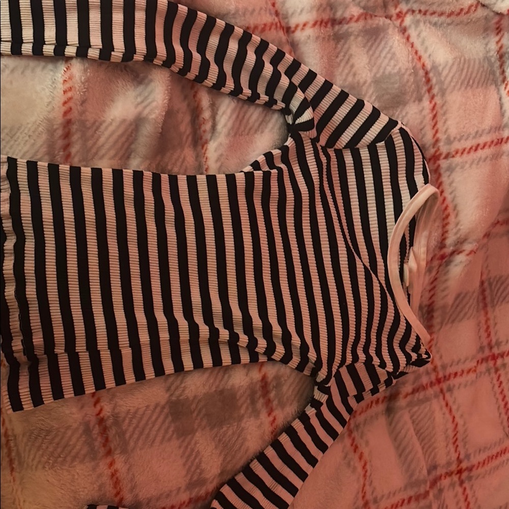 Black and White Striped Long Sleeve Top